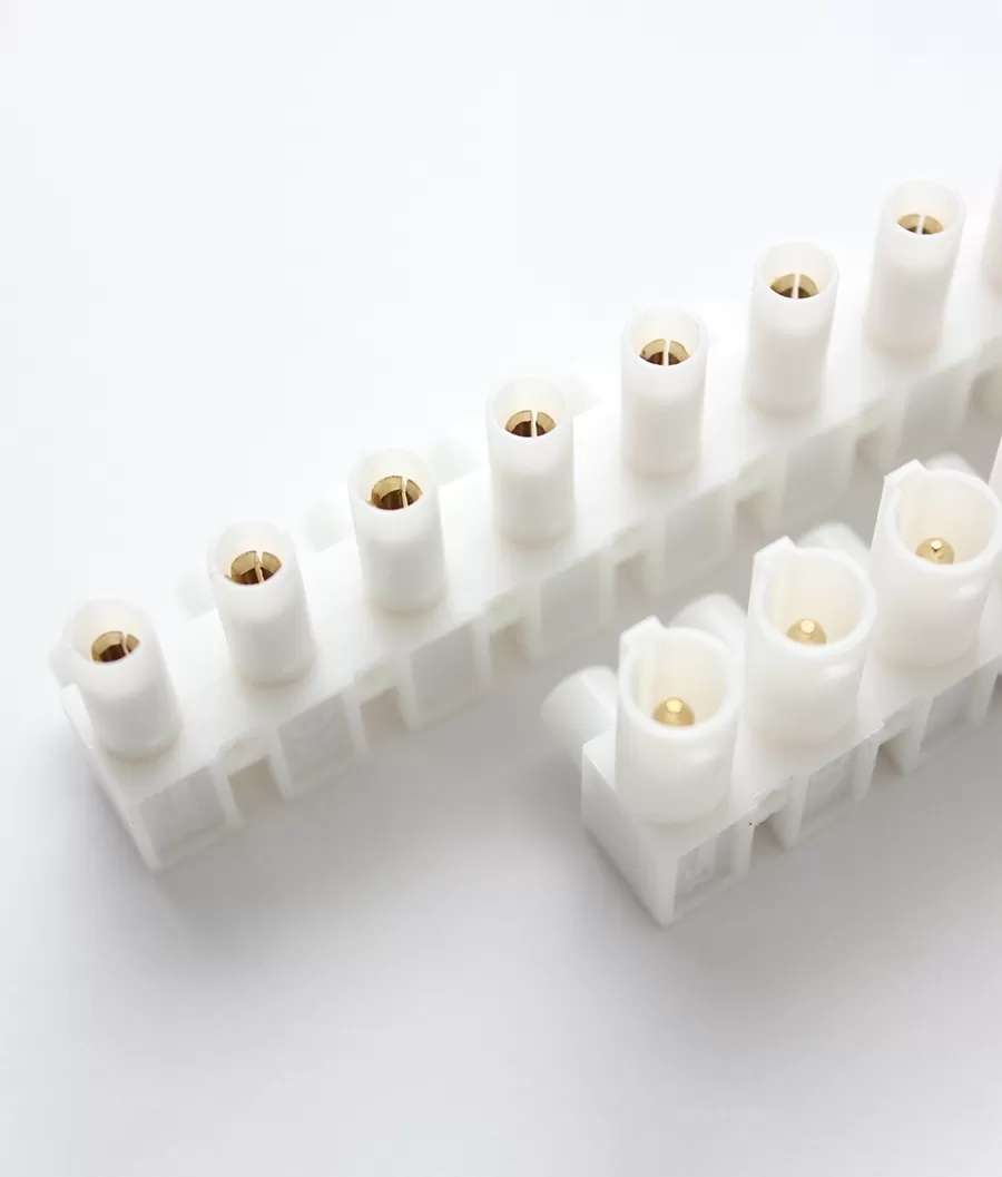 Male & Female Terminal Block /Plug-in Connector Strips -PA6 (Type 3)